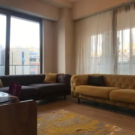 Kagithane Merkezde Site Icinde Istanbul